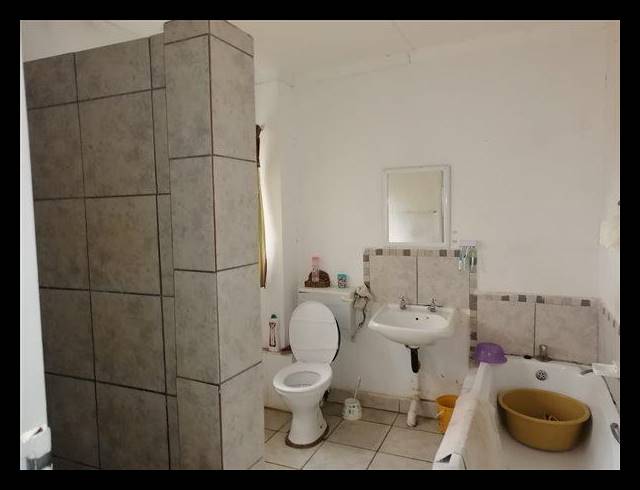 2 BEDROOM APARTMENT FOR SALE IN FAIRVIEW